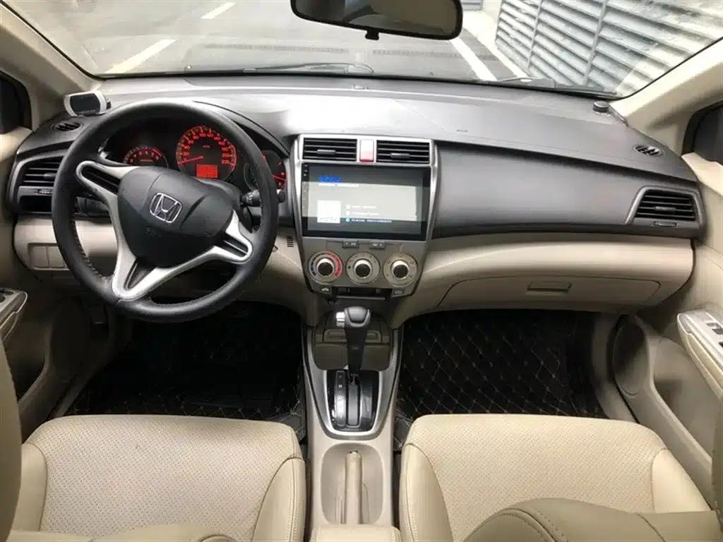 Honda City Classic 2008 1.5L Automatic Elite Edition — миниатюра 6