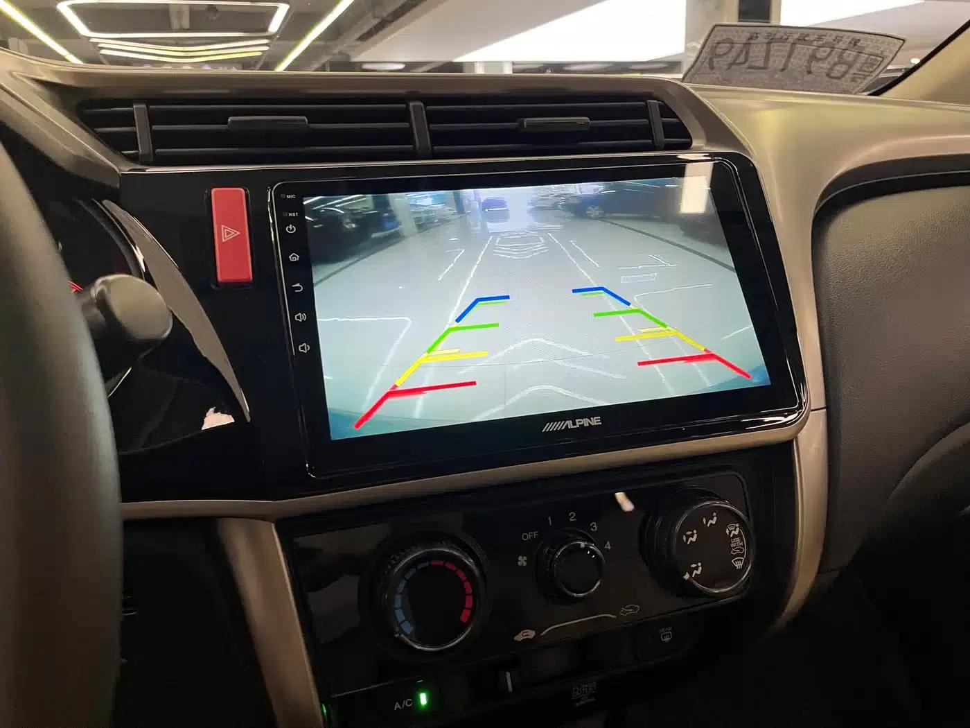 Honda City 2015 1.5L CVT Comfort Edition — миниатюра 15