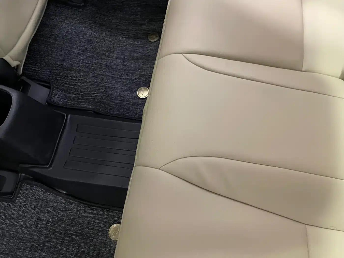 Honda City 2015 1.5L CVT Comfort Edition — миниатюра 28
