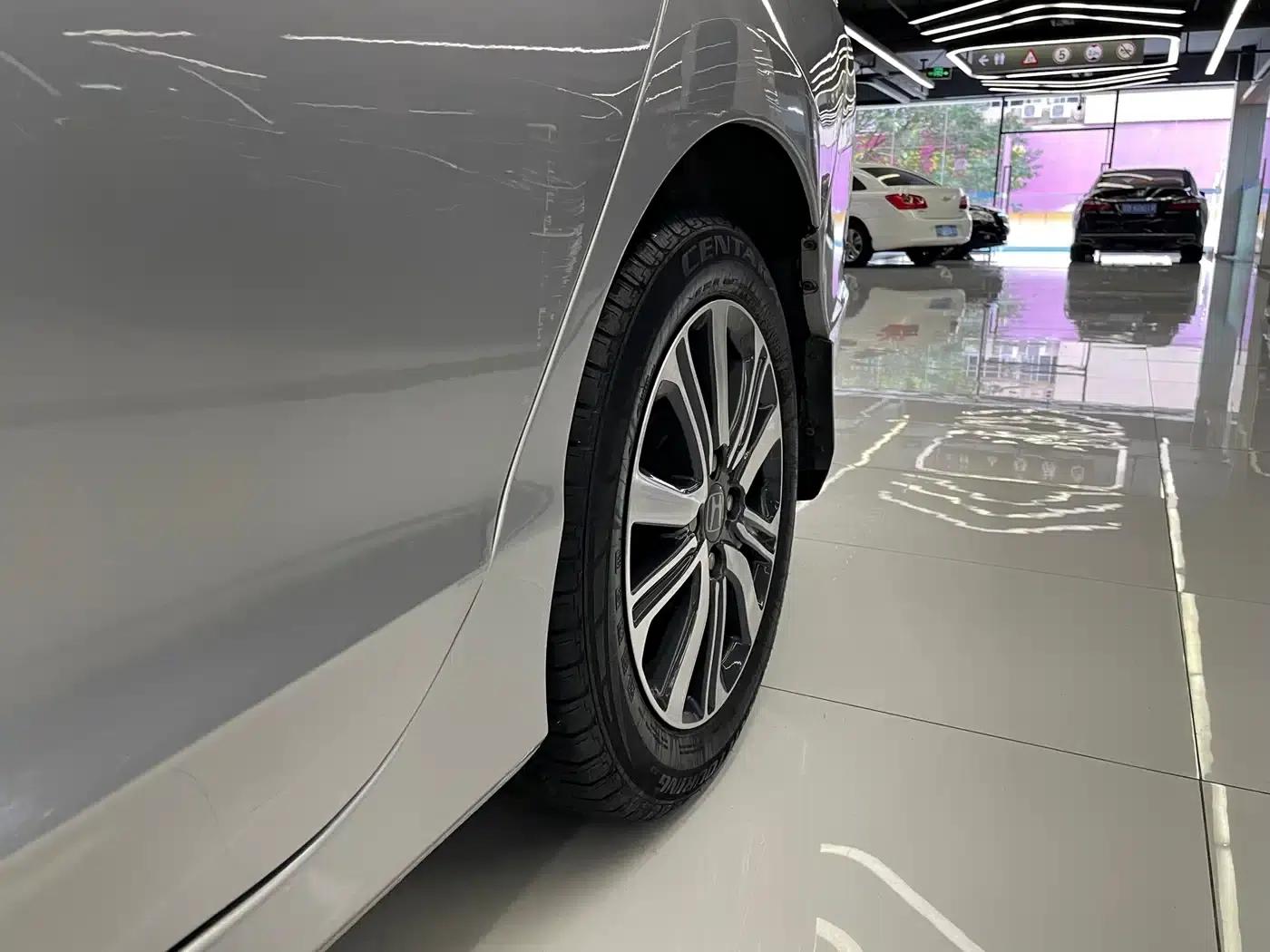 Honda City 2015 1.5L CVT Comfort Edition — миниатюра 34