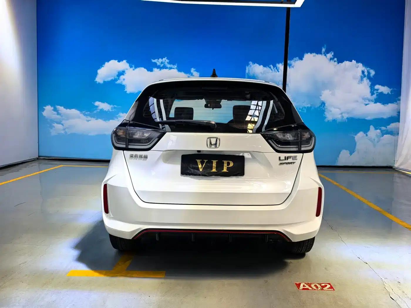 LIFE 2023 1.5L CVT SPO-SS Dynamic Edition — миниатюра 5