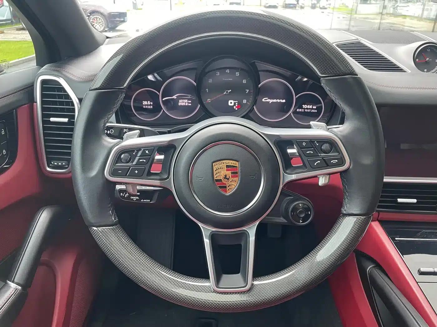 2022 Cayenne Coupé 3.0T Platinum Edition — миниатюра 12