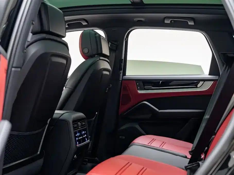 2025 Cayenne 3.0T Dream Edition — миниатюра 13