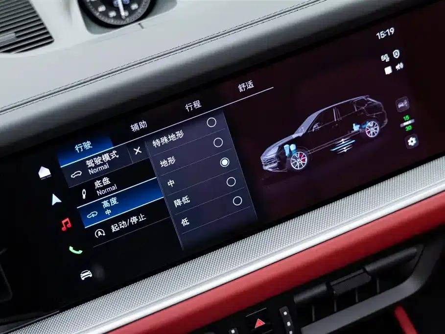 2025 Cayenne 3.0T Dream Edition — миниатюра 26