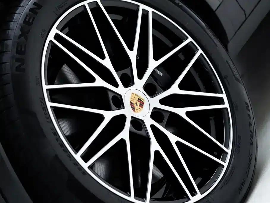 2025 Cayenne 3.0T Dream Edition — миниатюра 7