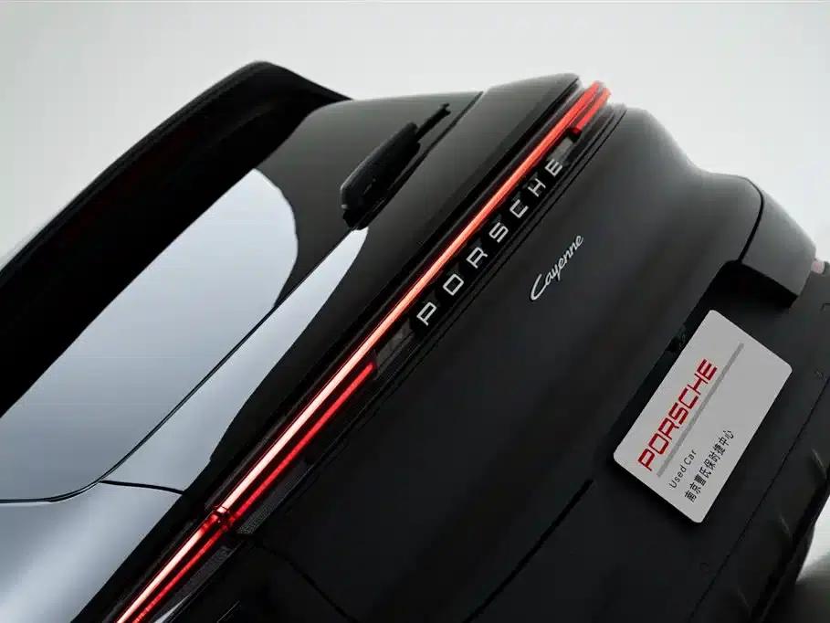 2025 Cayenne 3.0T Dream Edition — миниатюра 9