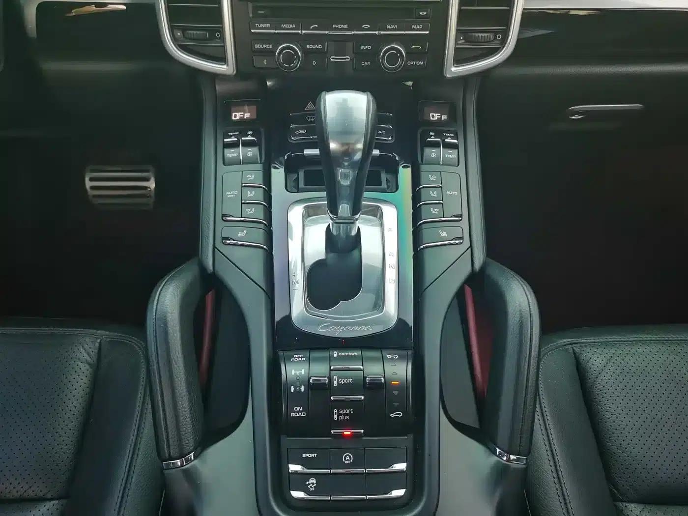 Cayenne 2015 Cayenne 3.0T — миниатюра 23