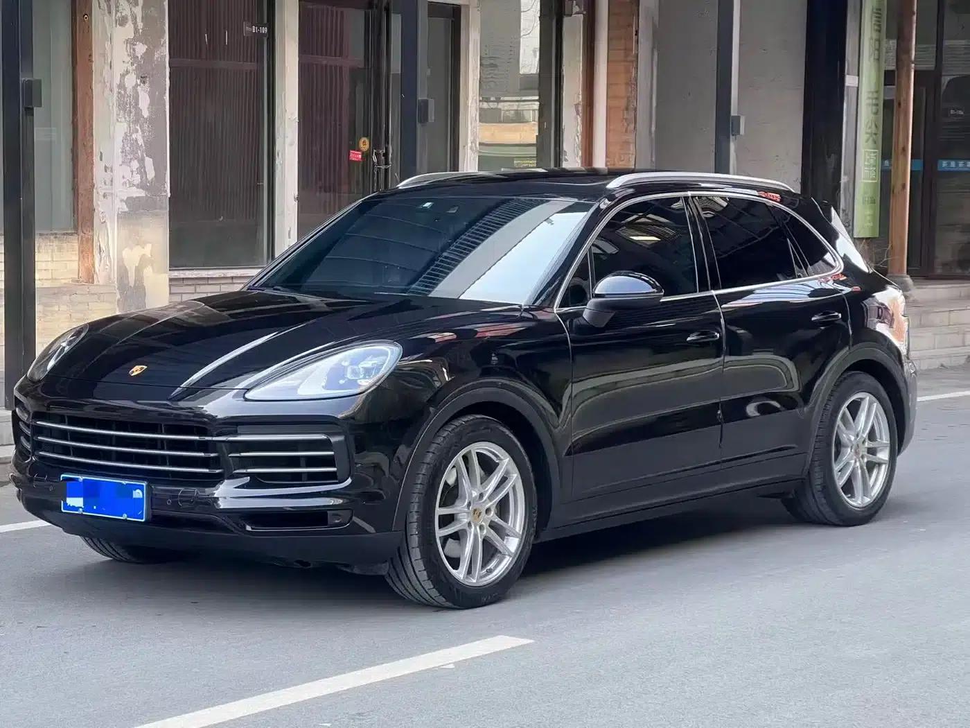 Cayenne 2019 Cayenne 3.0T — миниатюра 1