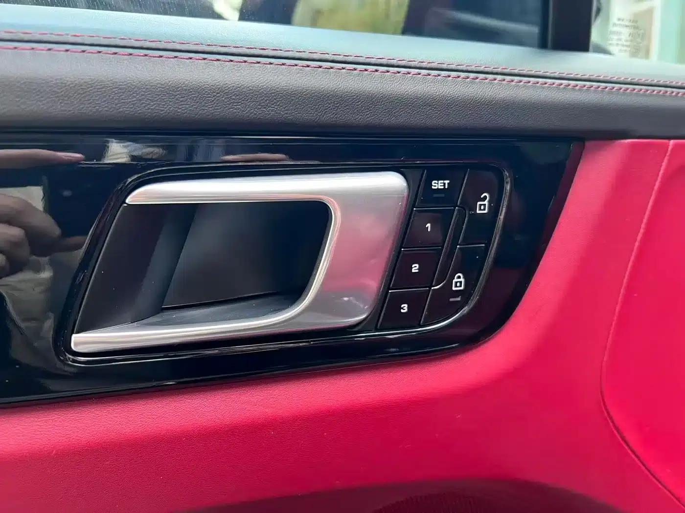 Cayenne 2019 Cayenne 3.0T — миниатюра 15