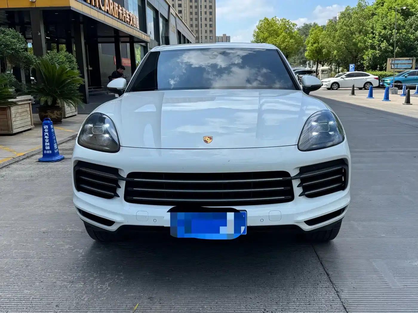 Cayenne 2018 Cayenne 3.0T — миниатюра 2