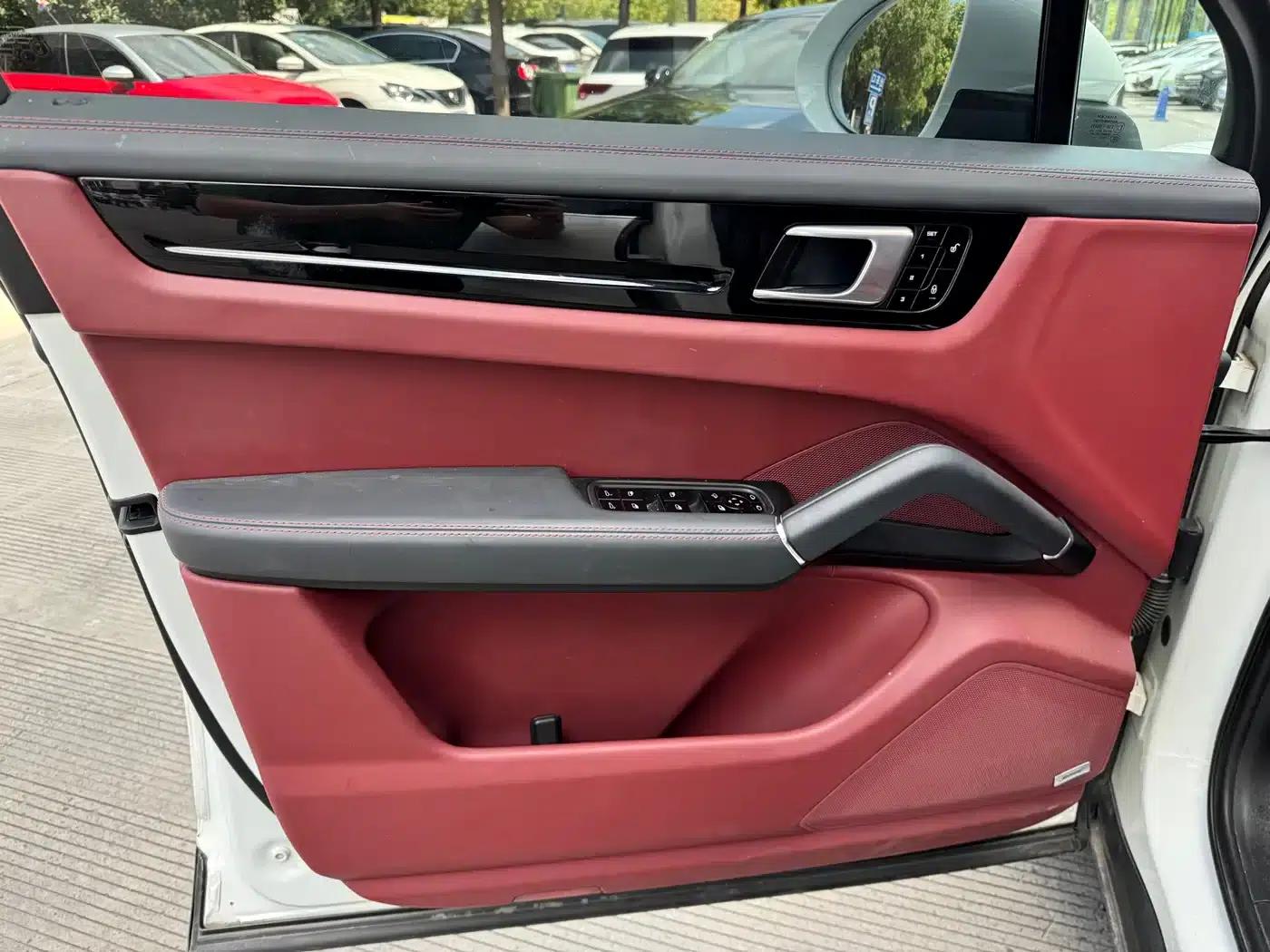 Cayenne 2018 Cayenne 3.0T — миниатюра 4