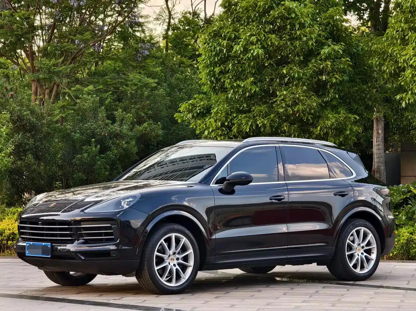 Cayenne 2019 Cayenne 3.0T — миниатюра 1