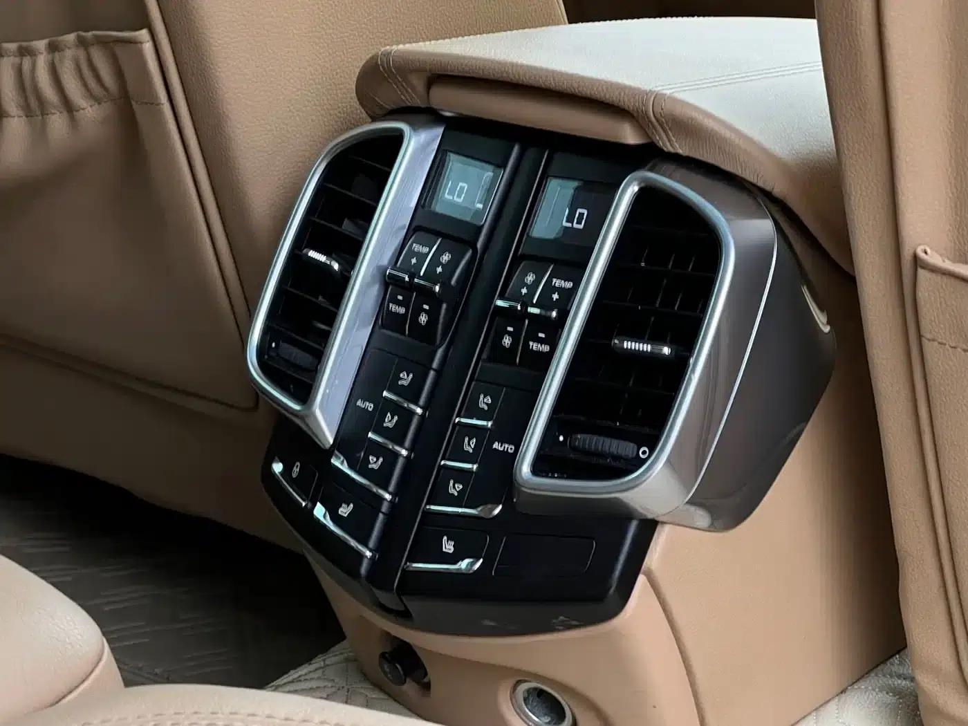 Cayenne 2015 Cayenne S 3.6T — миниатюра 17