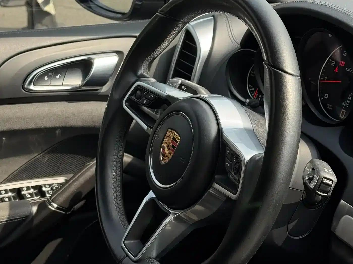 Cayenne 2016 Cayenne GTS 3.6T — миниатюра 19