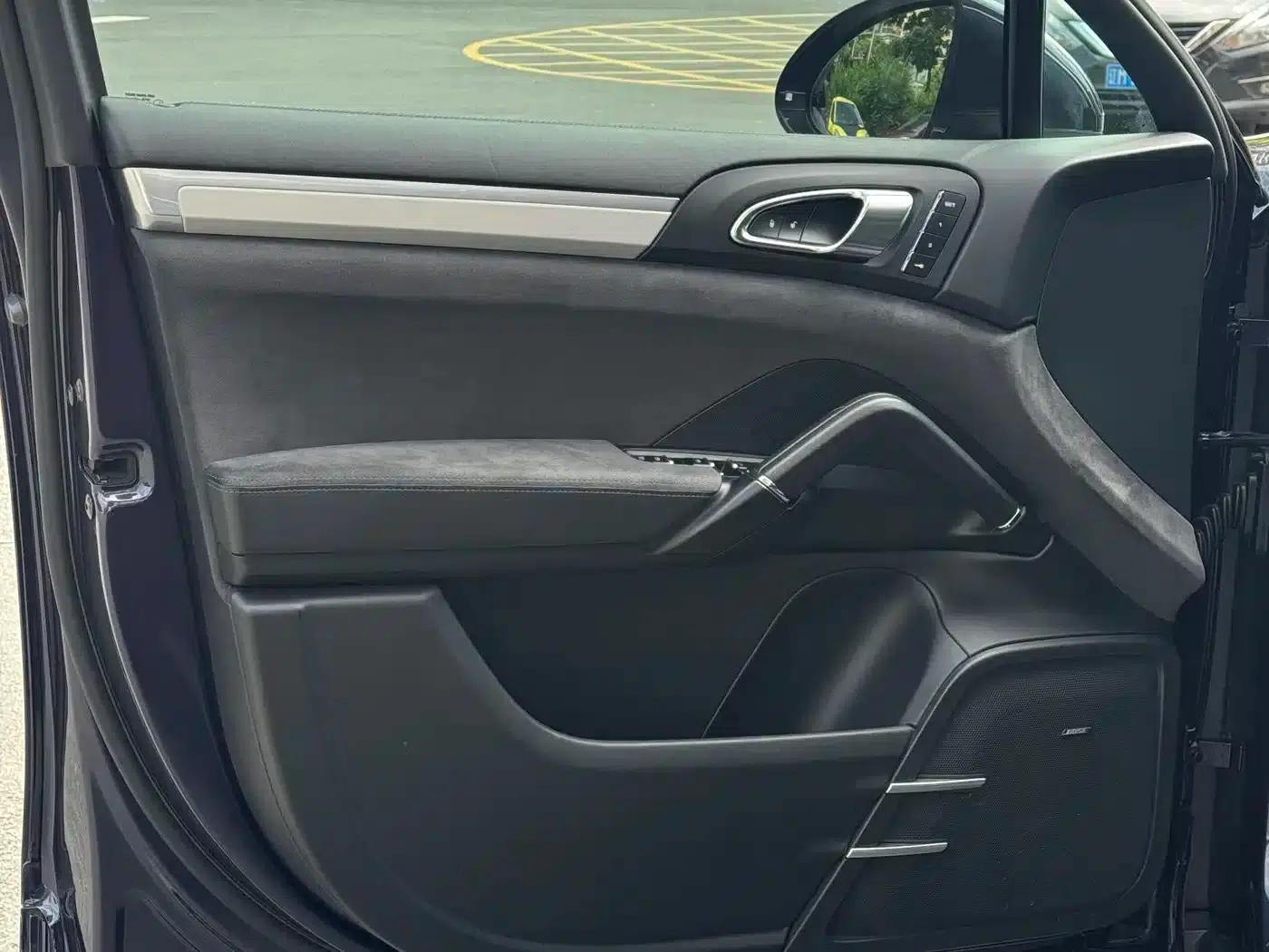 Cayenne 2016 Cayenne GTS 3.6T — миниатюра 6