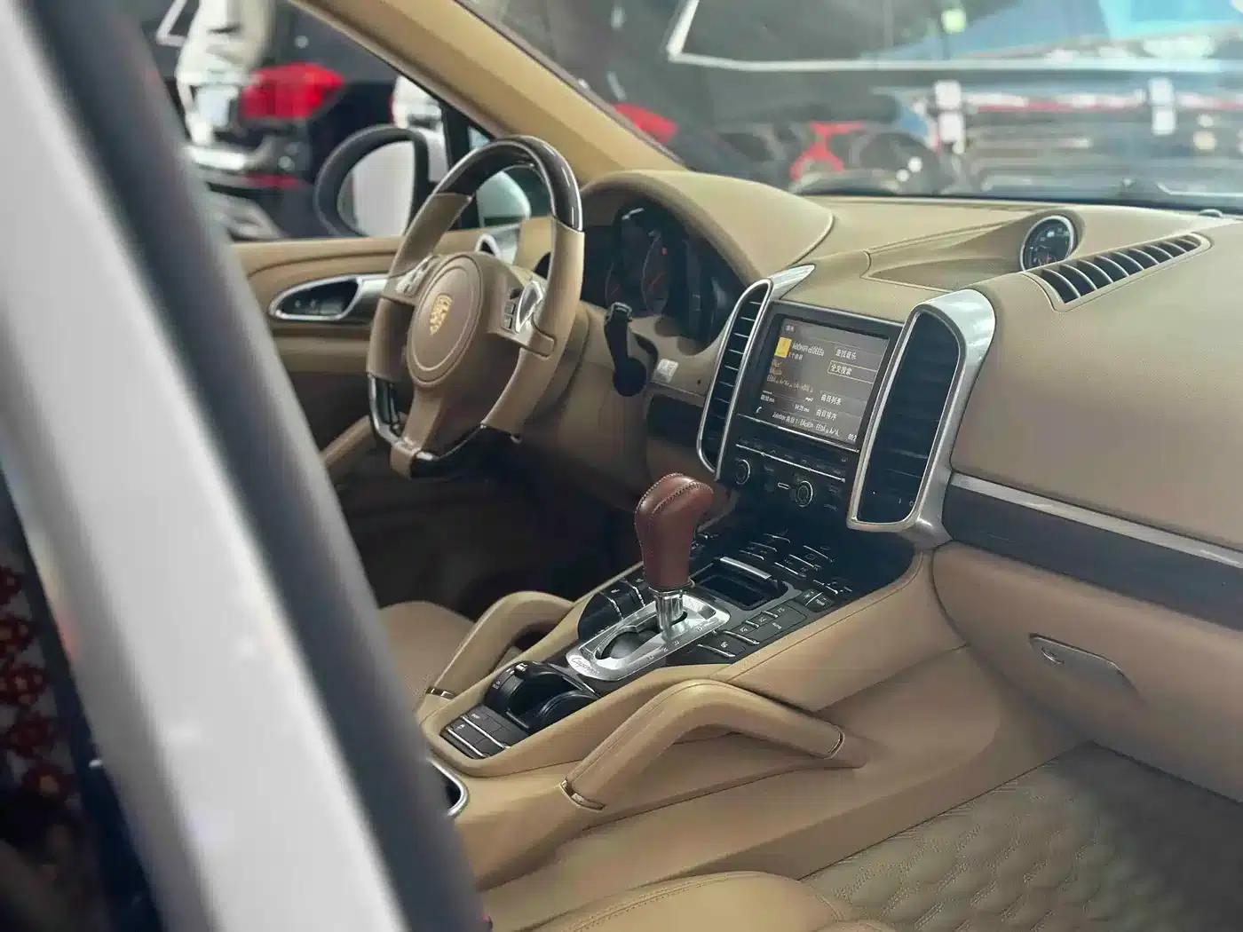 2014 Cayenne Diesel — миниатюра 19