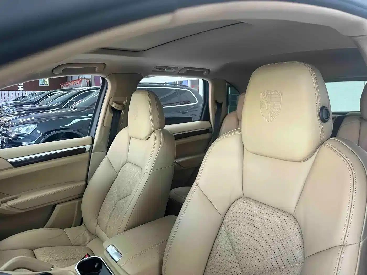 2014 Cayenne Diesel — миниатюра 21