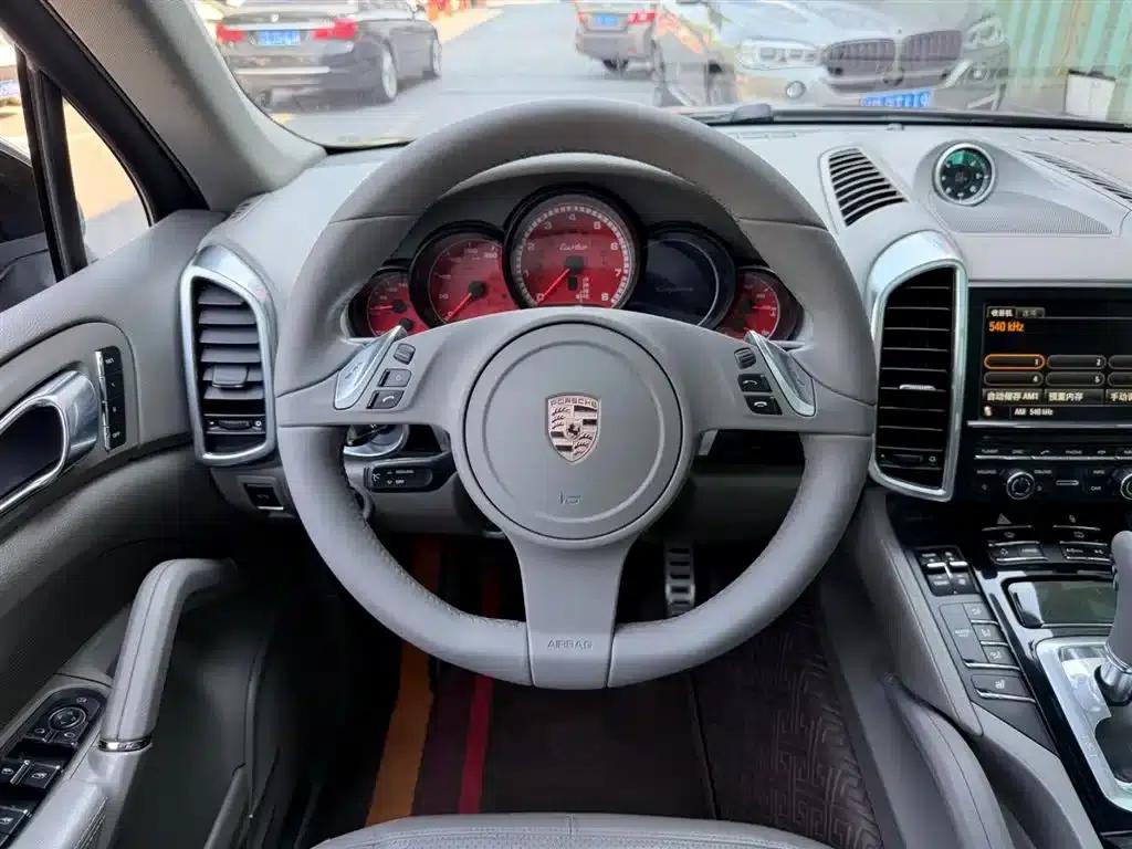Cayenne 2011 Cayenne 3.0T — миниатюра 5
