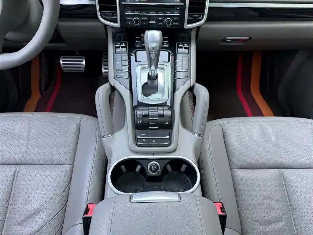 Cayenne 2011 Cayenne 3.0T — миниатюра 7