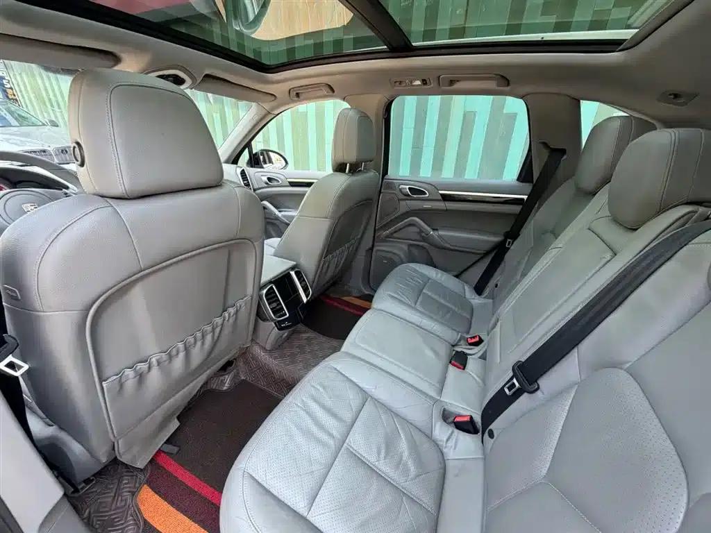 Cayenne 2011 Cayenne 3.0T — миниатюра 8