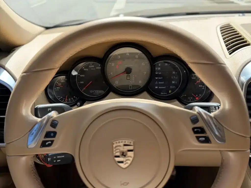 Cayenne 2011 Cayenne S 4.8L — миниатюра 7