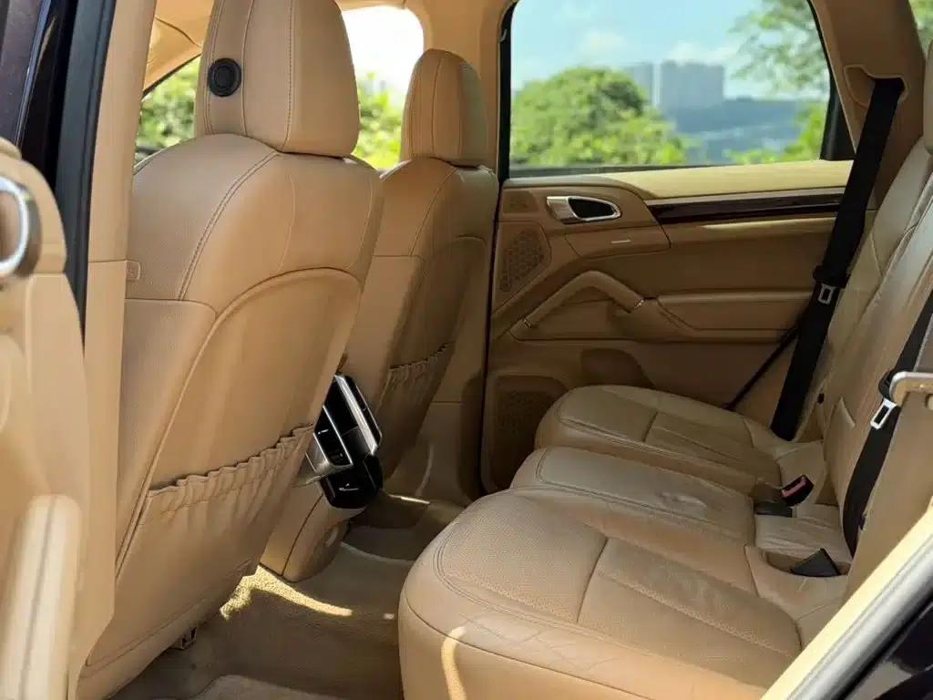 Cayenne 2011 Cayenne S 4.8L — миниатюра 9
