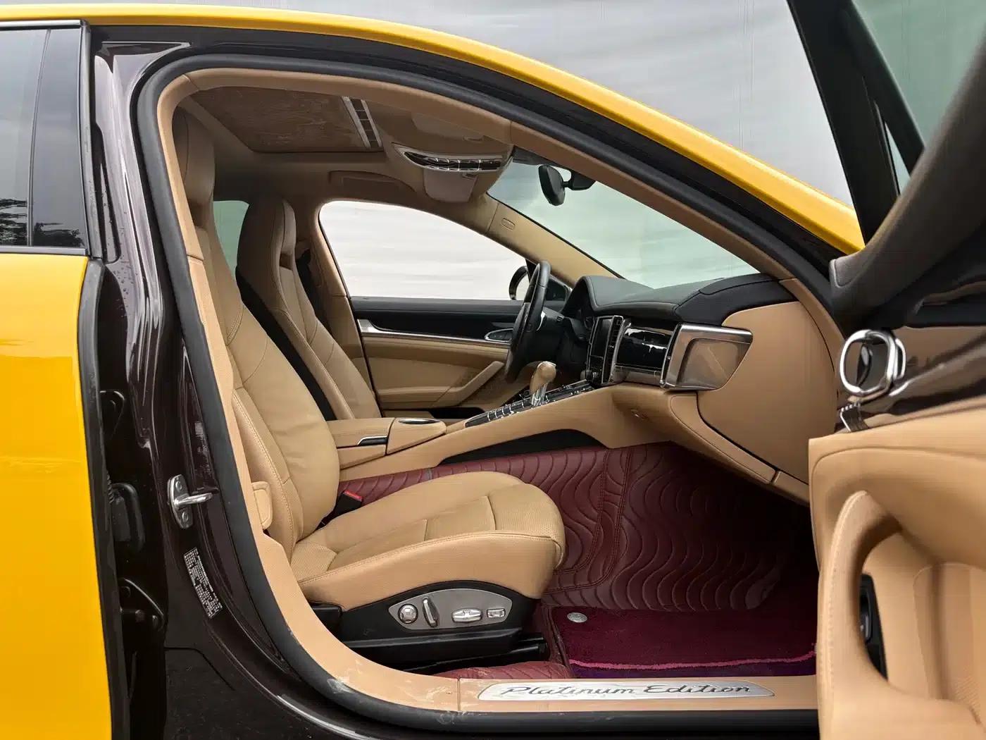 Panamera 2013 Panamera 4 Platinum Edition 3.6L — миниатюра 19