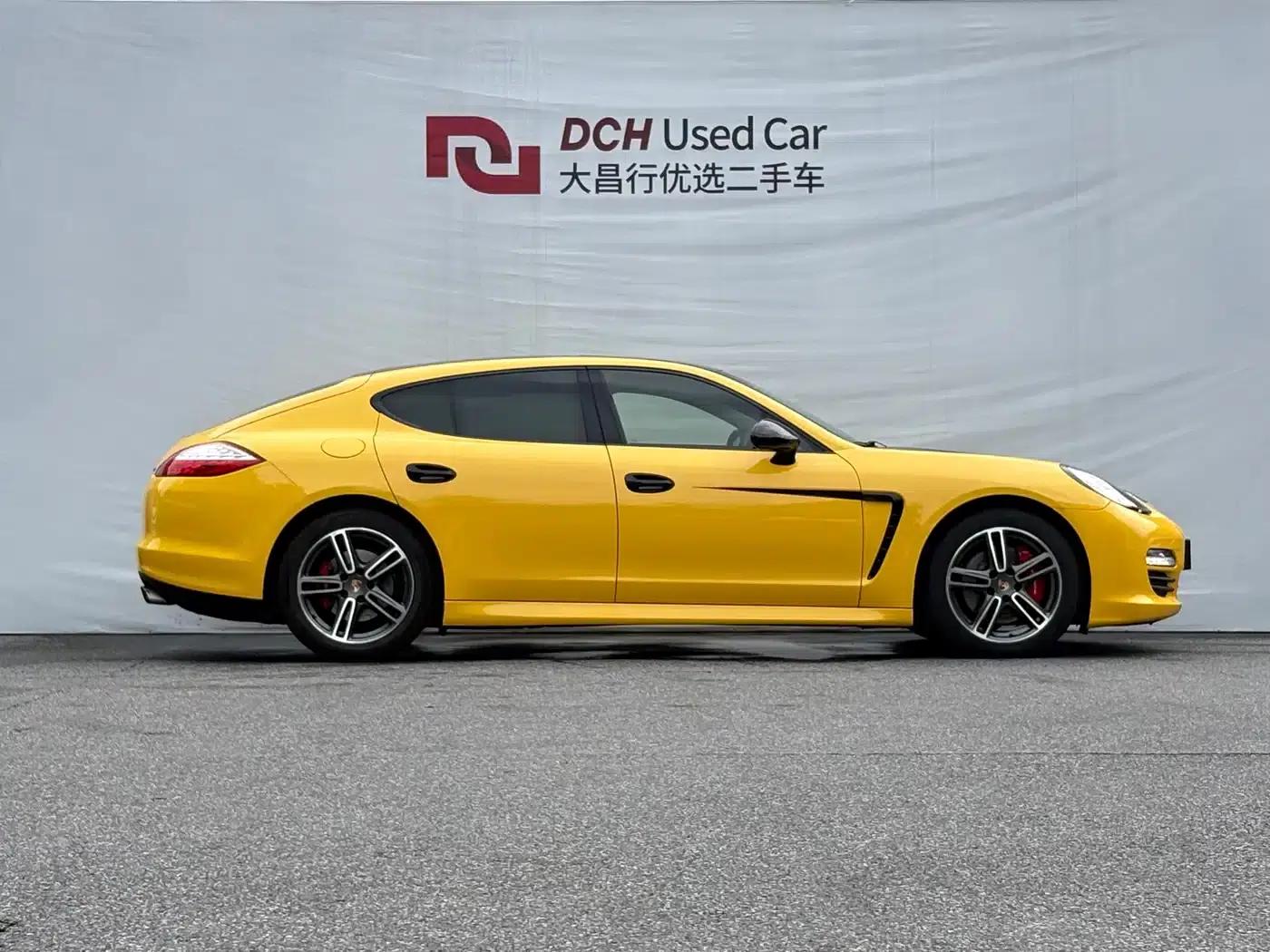 Panamera 2013 Panamera 4 Platinum Edition 3.6L — миниатюра 3