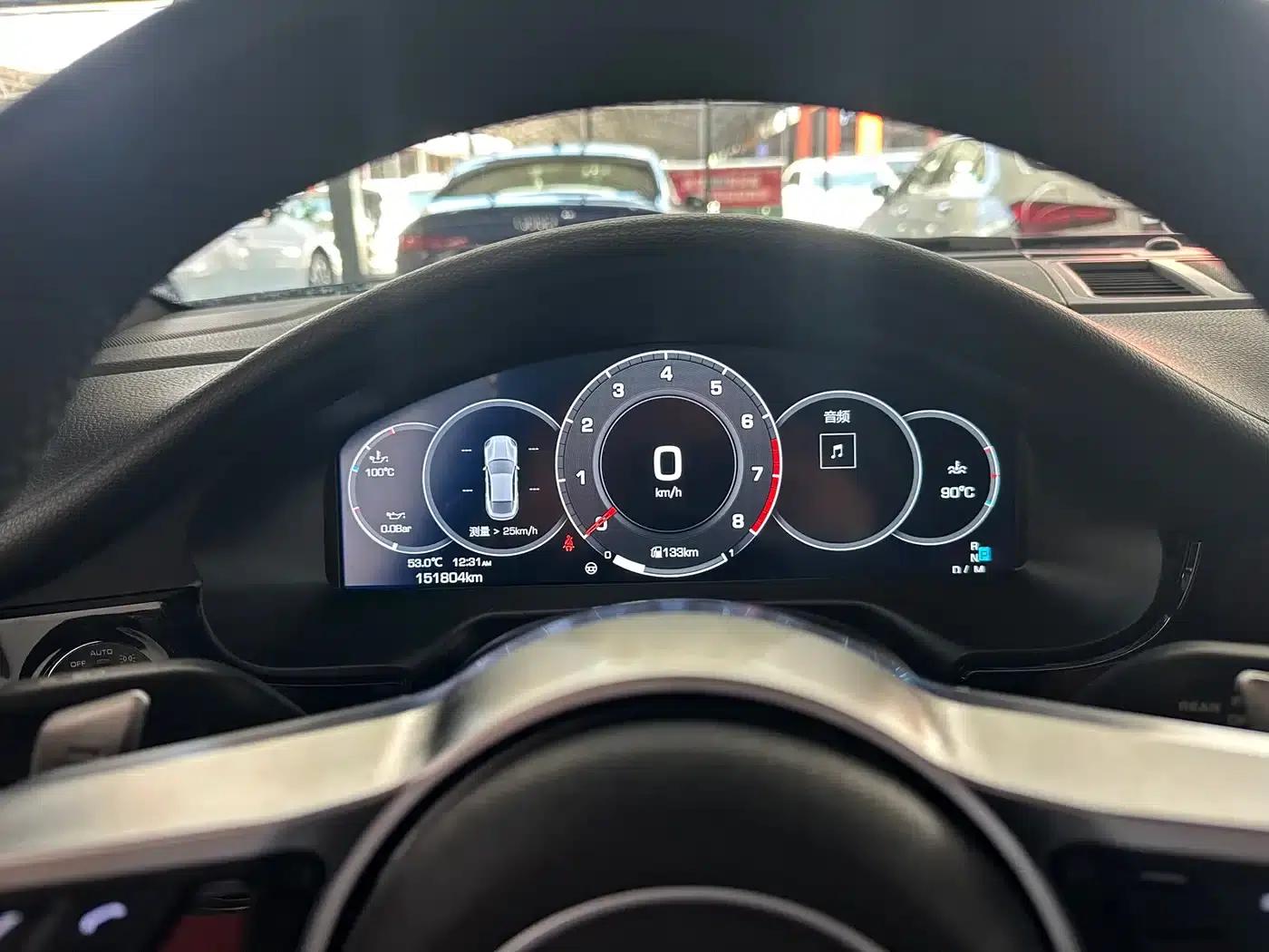 Panamera 2016 Panamera Edition 3.0T — миниатюра 11