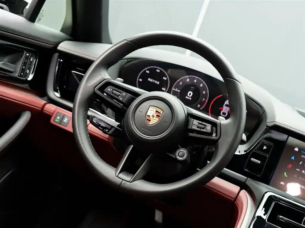 2024 Panamera 4 Executive Long Wheelbase 2.9T — миниатюра 16