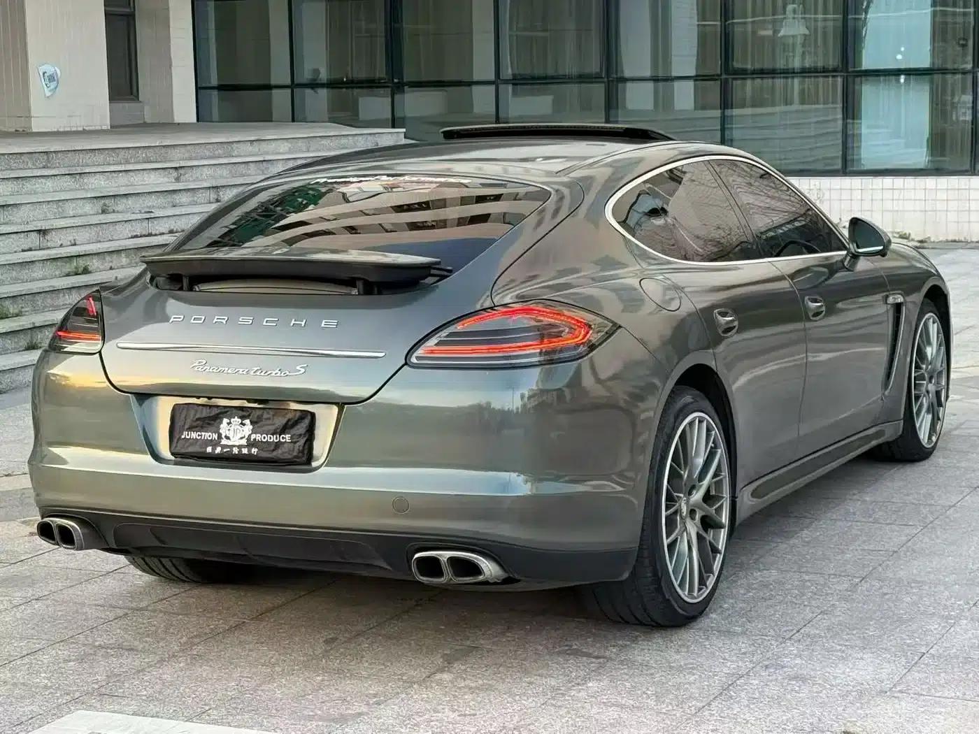 Panamera 2010 Panamera 4S 4.8L — миниатюра 5