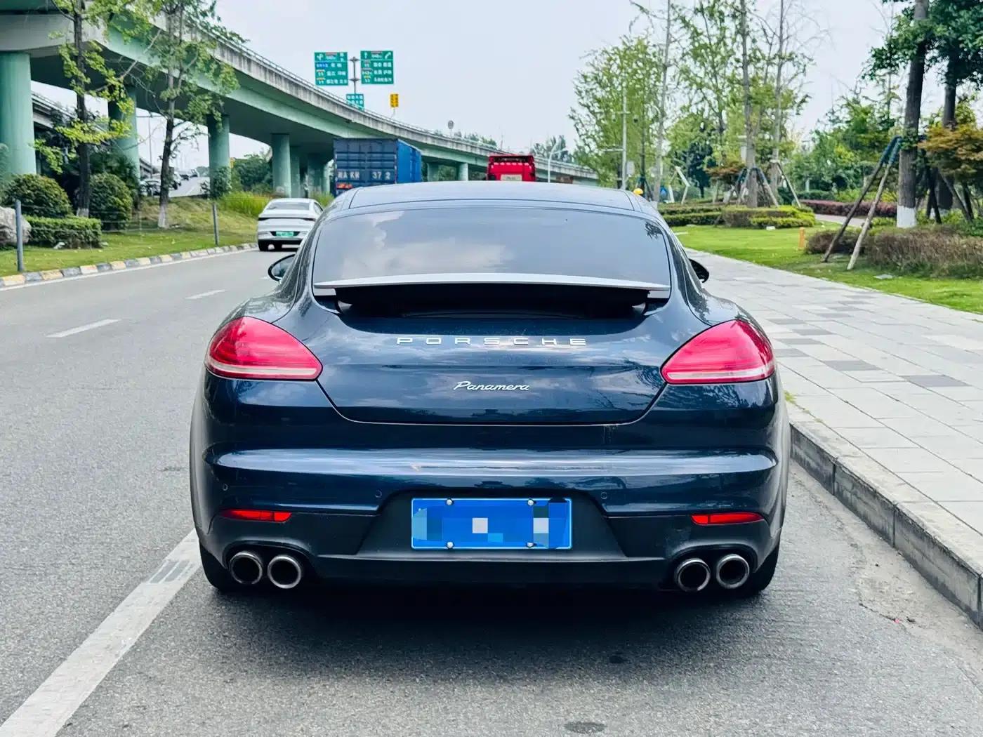 Panamera 2016 Panamera Executive Edition 3.0T — миниатюра 8