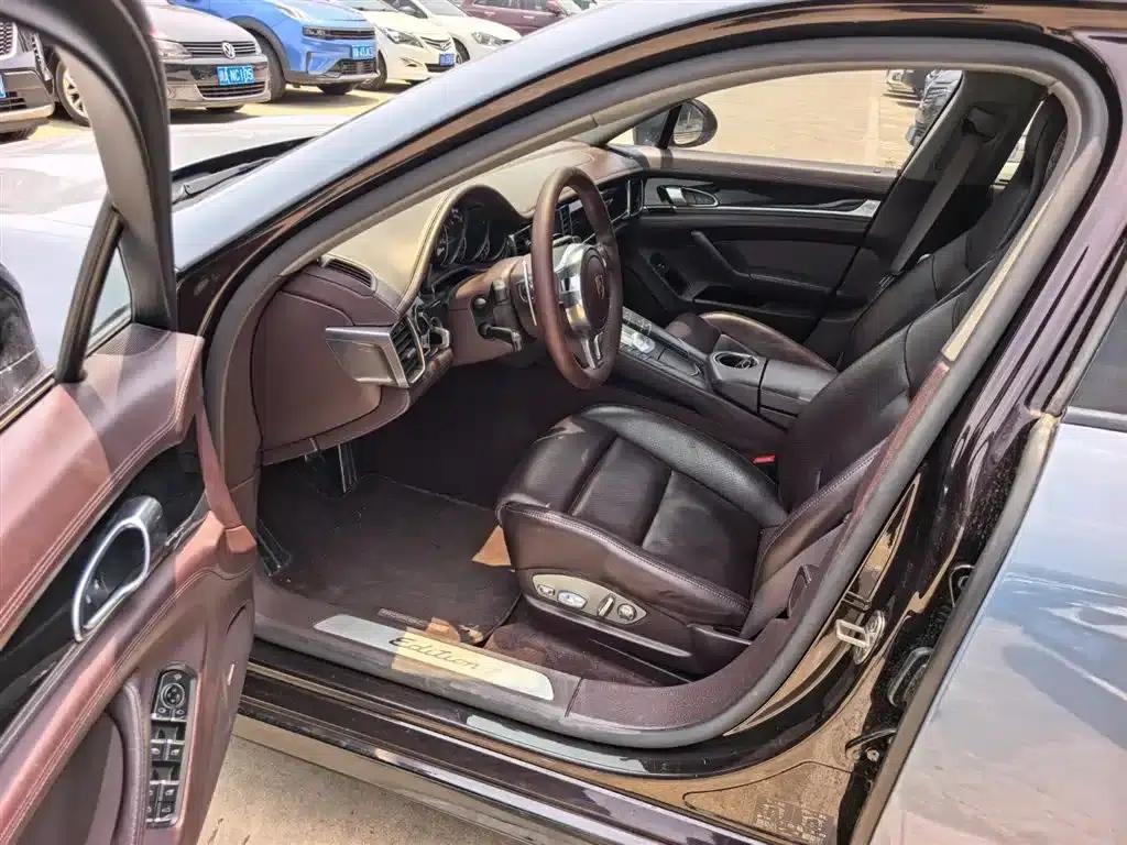 Panamera 2016 Panamera Edition 3.0T — миниатюра 9