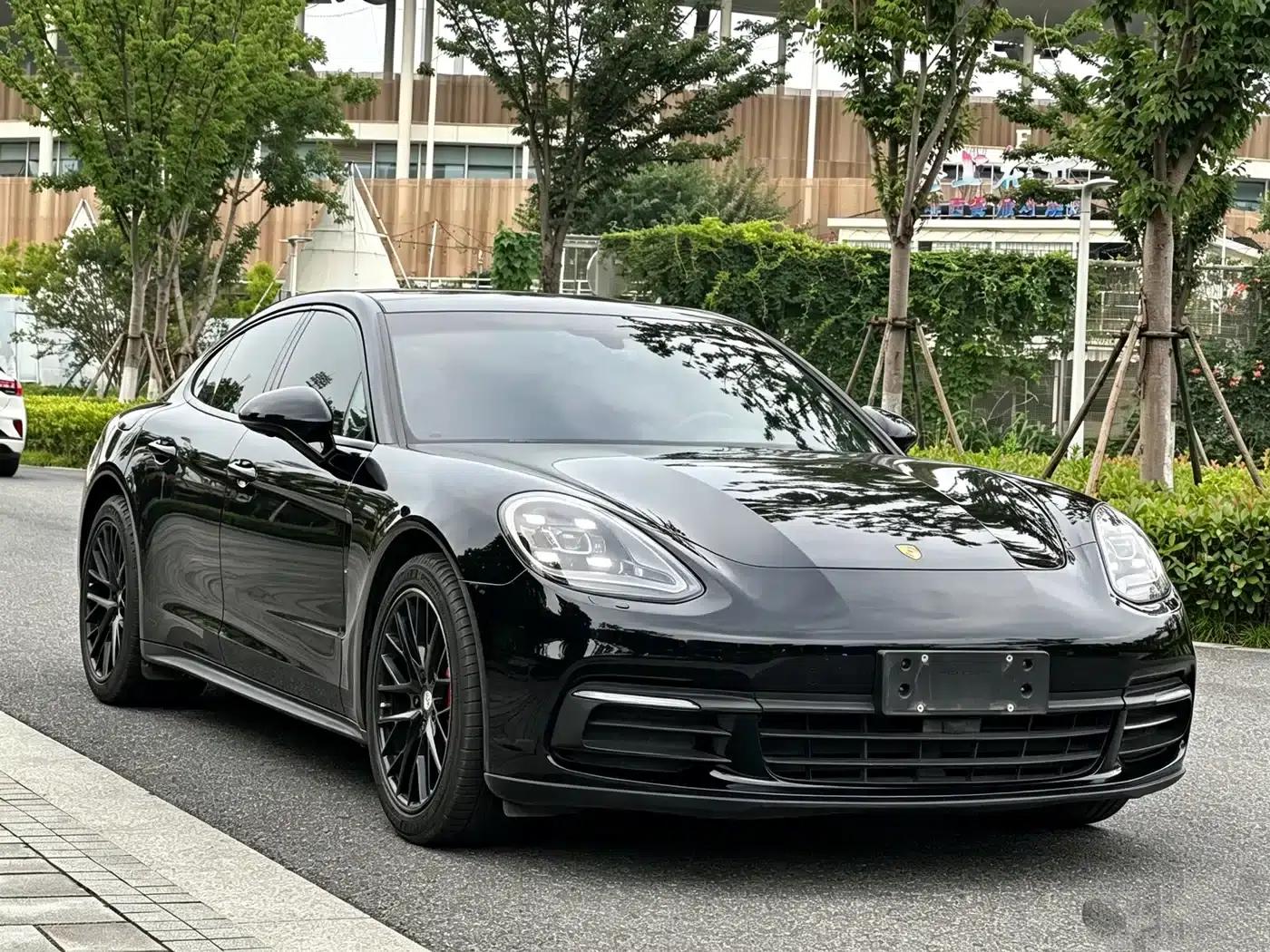 2017 Panamera 3.0T — миниатюра 3