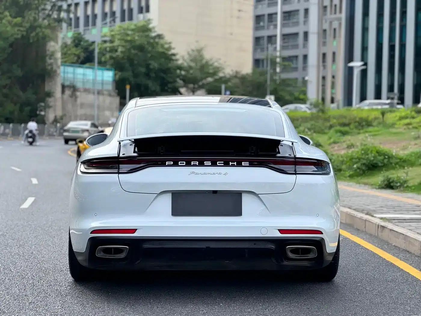 2022 Panamera Executive Long Wheelbase 2.9T — миниатюра 18