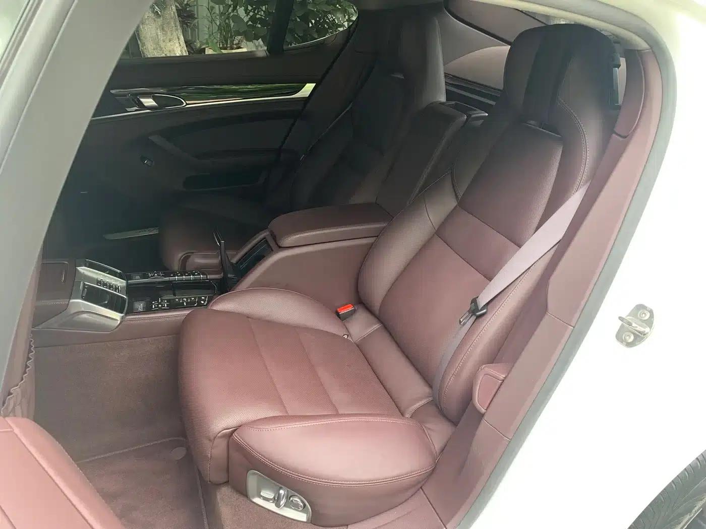 Panamera 2016 Panamera 4 Executive Edition 3.0T — миниатюра 18