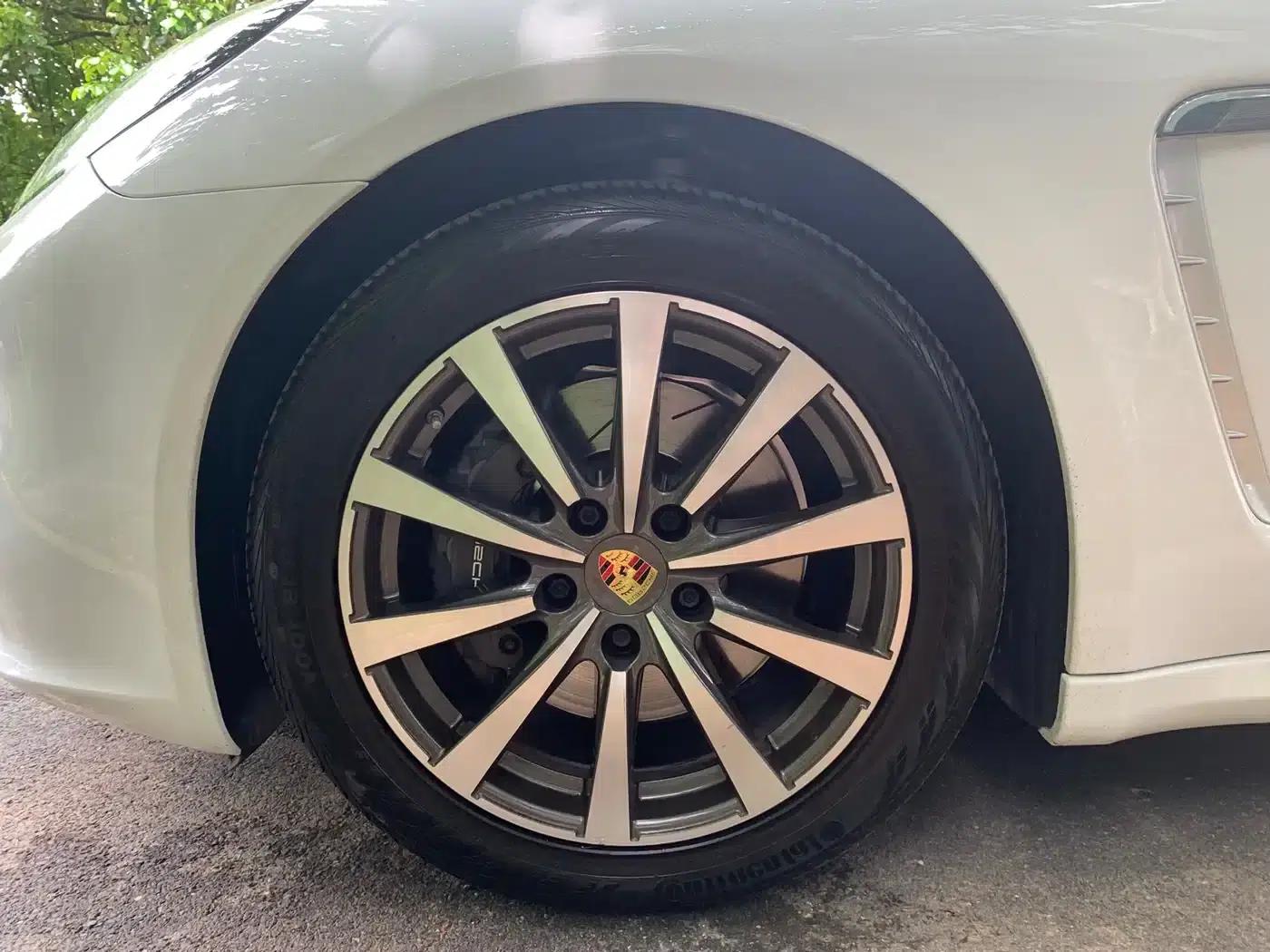 Panamera 2016 Panamera 4 Executive Edition 3.0T — миниатюра 21