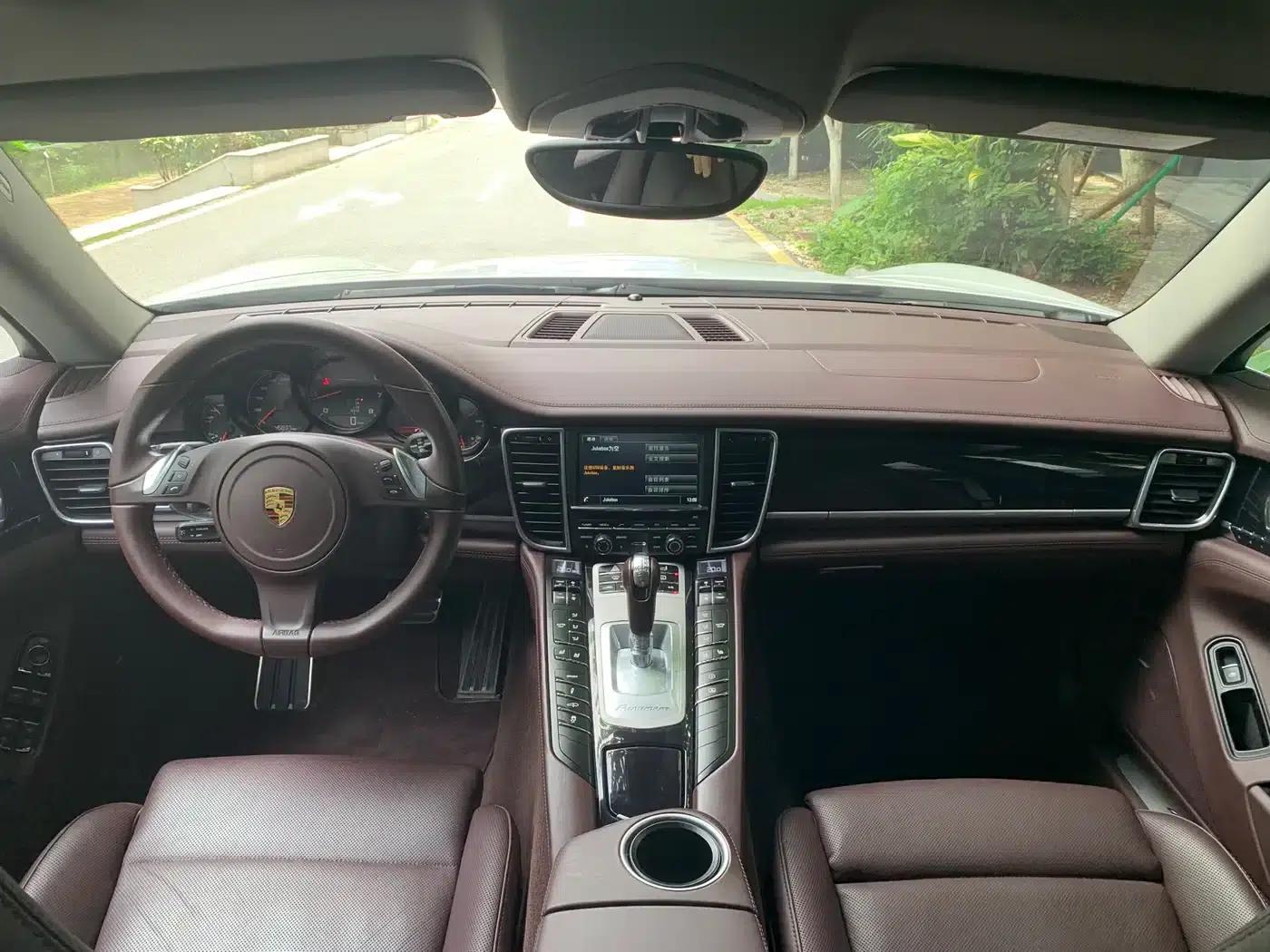 Panamera 2016 Panamera 4 Executive Edition 3.0T — миниатюра 8