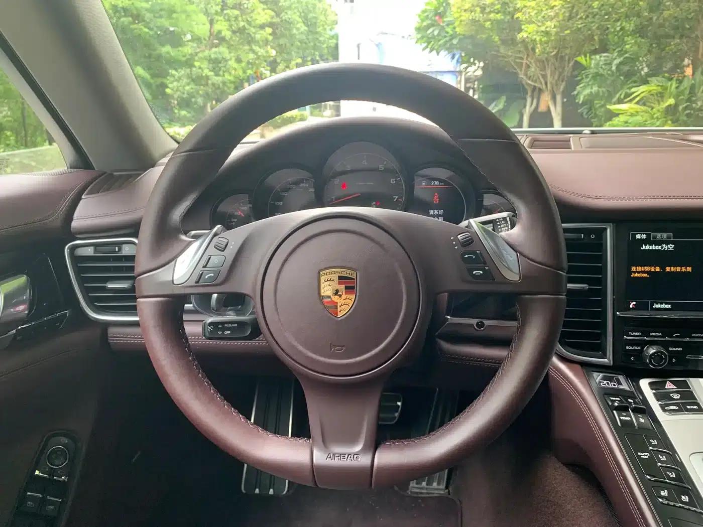 Panamera 2016 Panamera 4 Executive Edition 3.0T — миниатюра 10