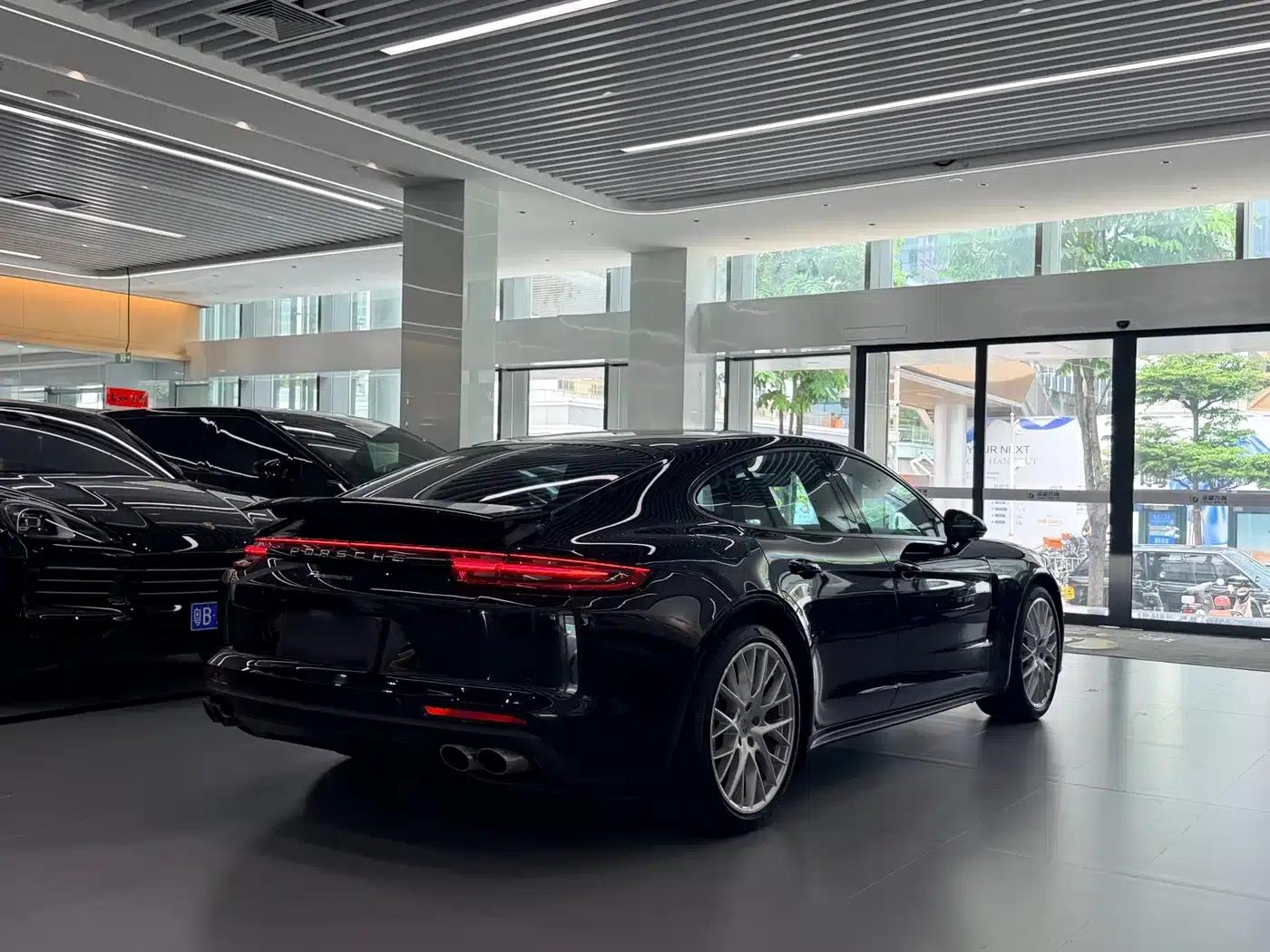 2017 Panamera 3.0T — миниатюра 16