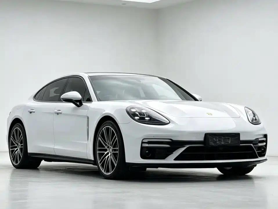 2017 Panamera Executive Long Wheelbase 3.0T — миниатюра 3