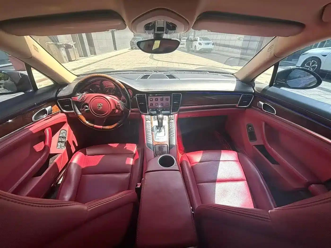 Panamera 2010 Panamera 4 3.6L — миниатюра 5