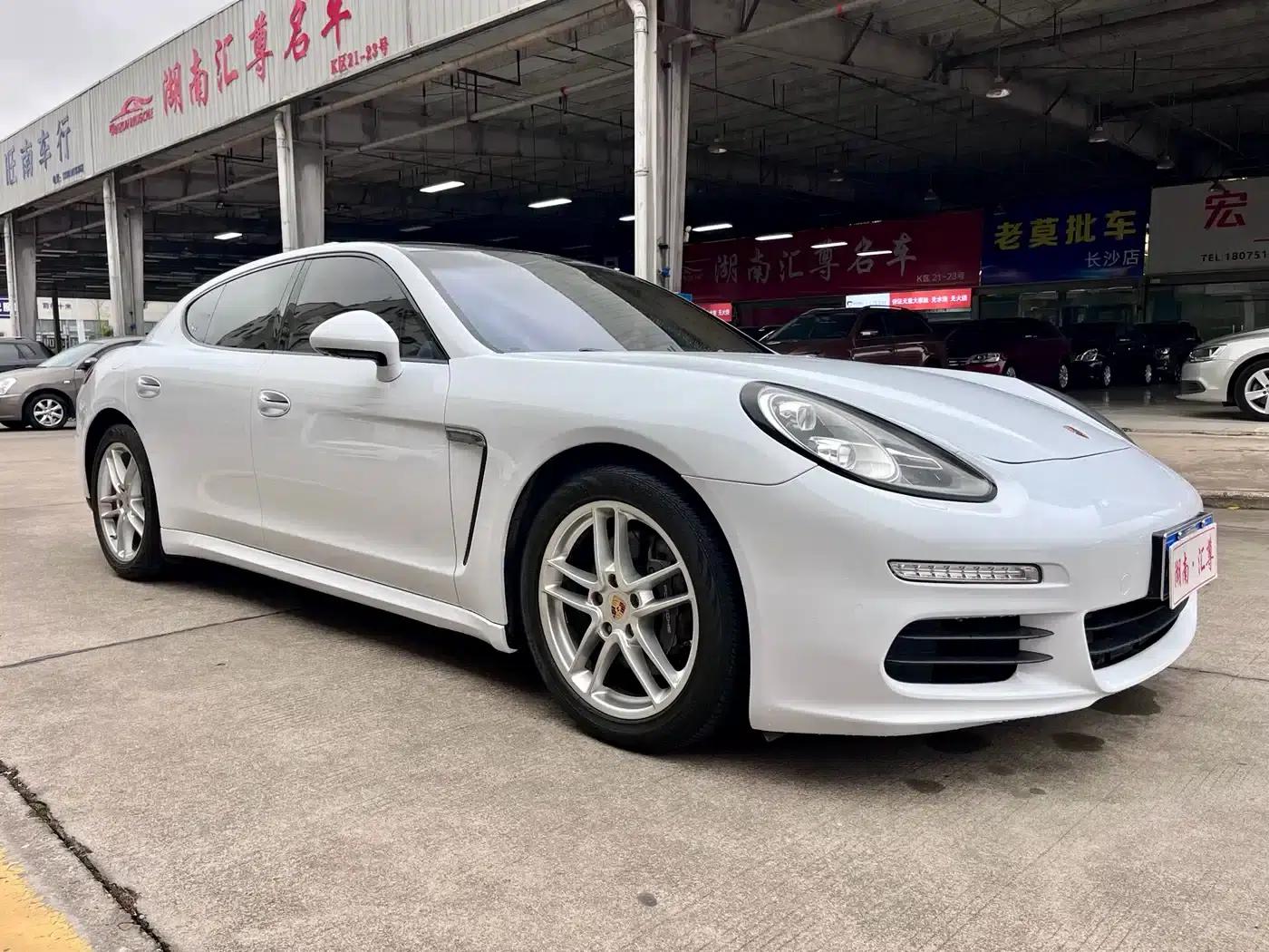 Panamera 2016 Panamera Edition 3.0T — миниатюра 3