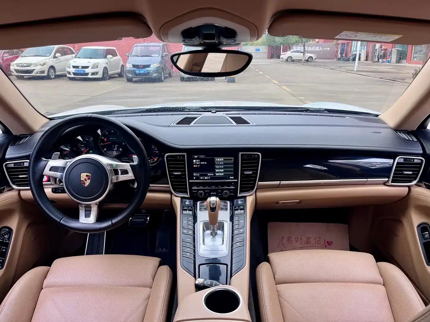 Panamera 2016 Panamera Edition 3.0T — миниатюра 5