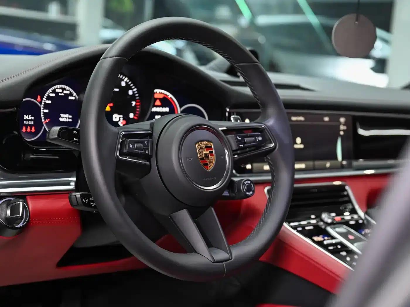 2023 Panamera Facelift Panamera 2.9T Platinum Edition — миниатюра 11