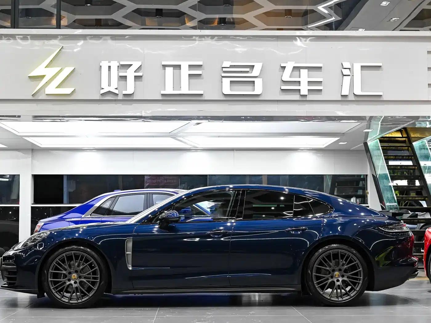 2023 Panamera Facelift Panamera 2.9T Platinum Edition — миниатюра 4