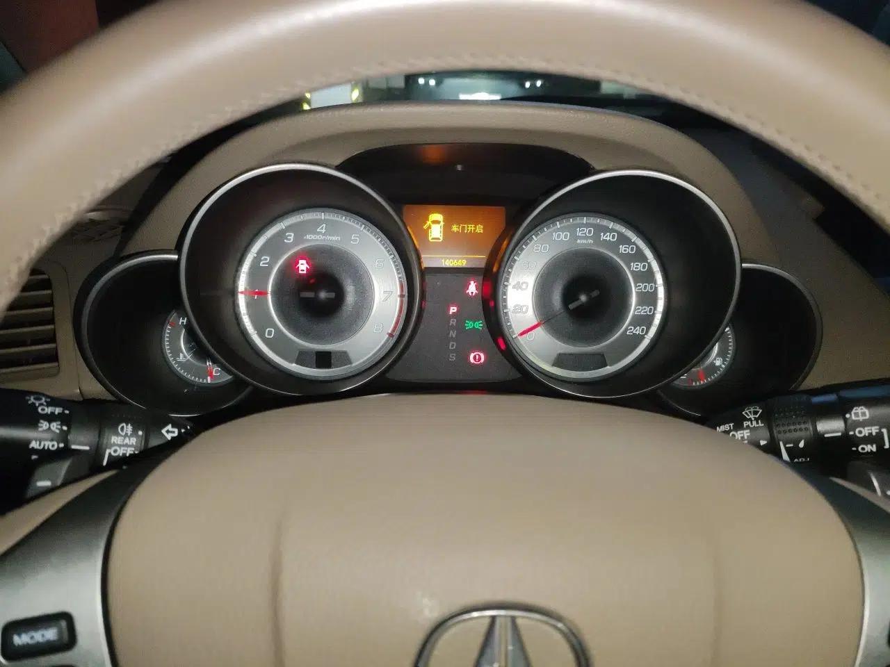 Acura MDX 2011 3.7 Standard Deluxe Sport Edition — миниатюра 11