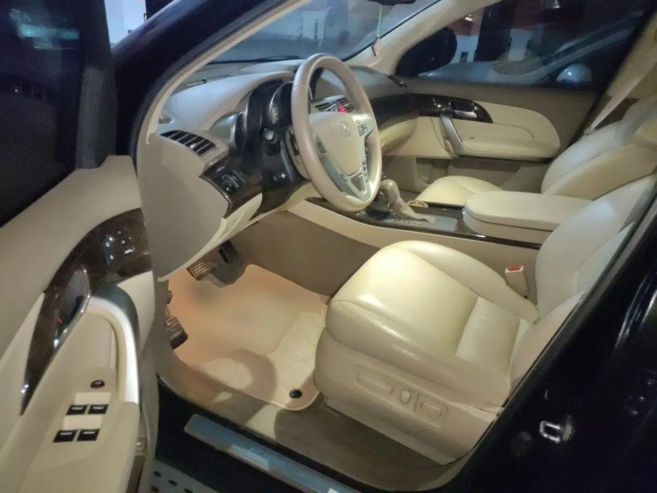 Acura MDX 2011 3.7 Standard Deluxe Sport Edition — миниатюра 16