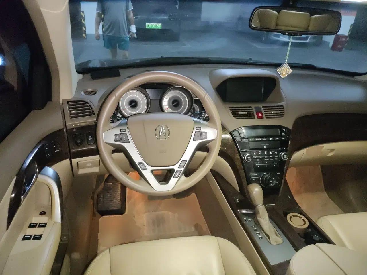 Acura MDX 2011 3.7 Standard Deluxe Sport Edition — миниатюра 10