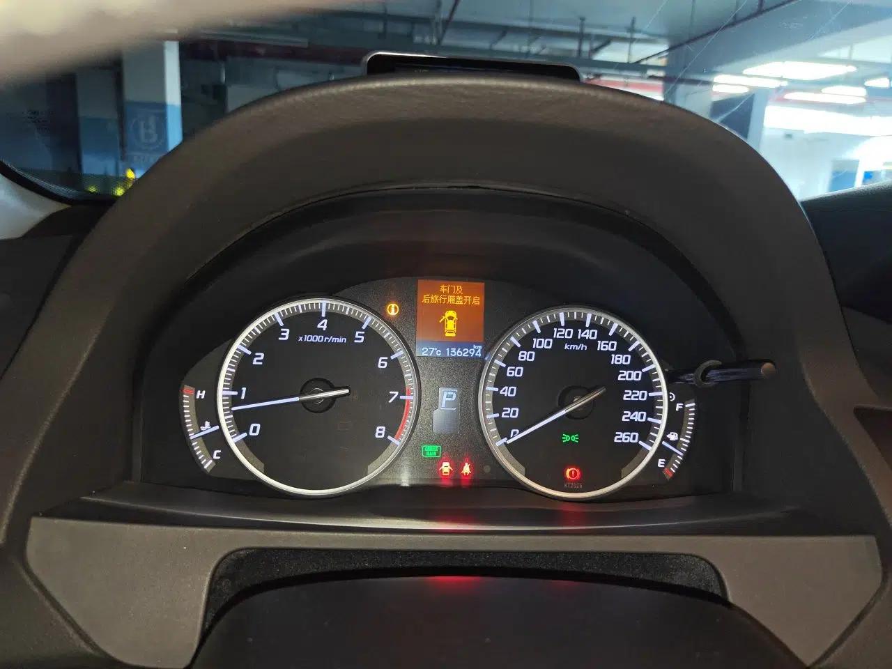 Acura RDX 2013 3.0L Two-Wheel Drive Elite Edition — миниатюра 12